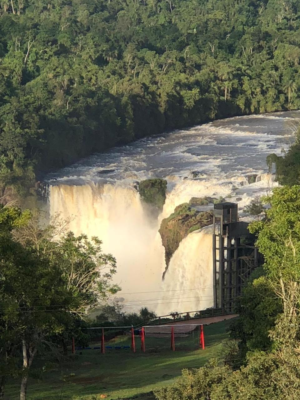 Natucenter Hospedaje Presidente Franco المظهر الخارجي الصورة